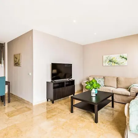 Villa Sleeps 6 Pool Air Con Wifi Nerja