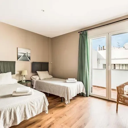 Sleeps 6 Pool Air Con Wifi Villa